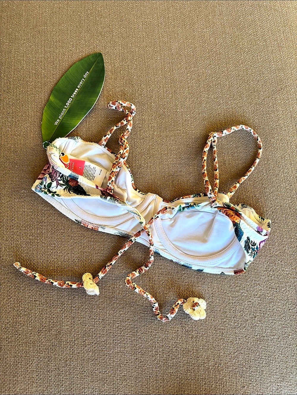 Farm Rio Underwire Bikini Top - Picture 2 of 3